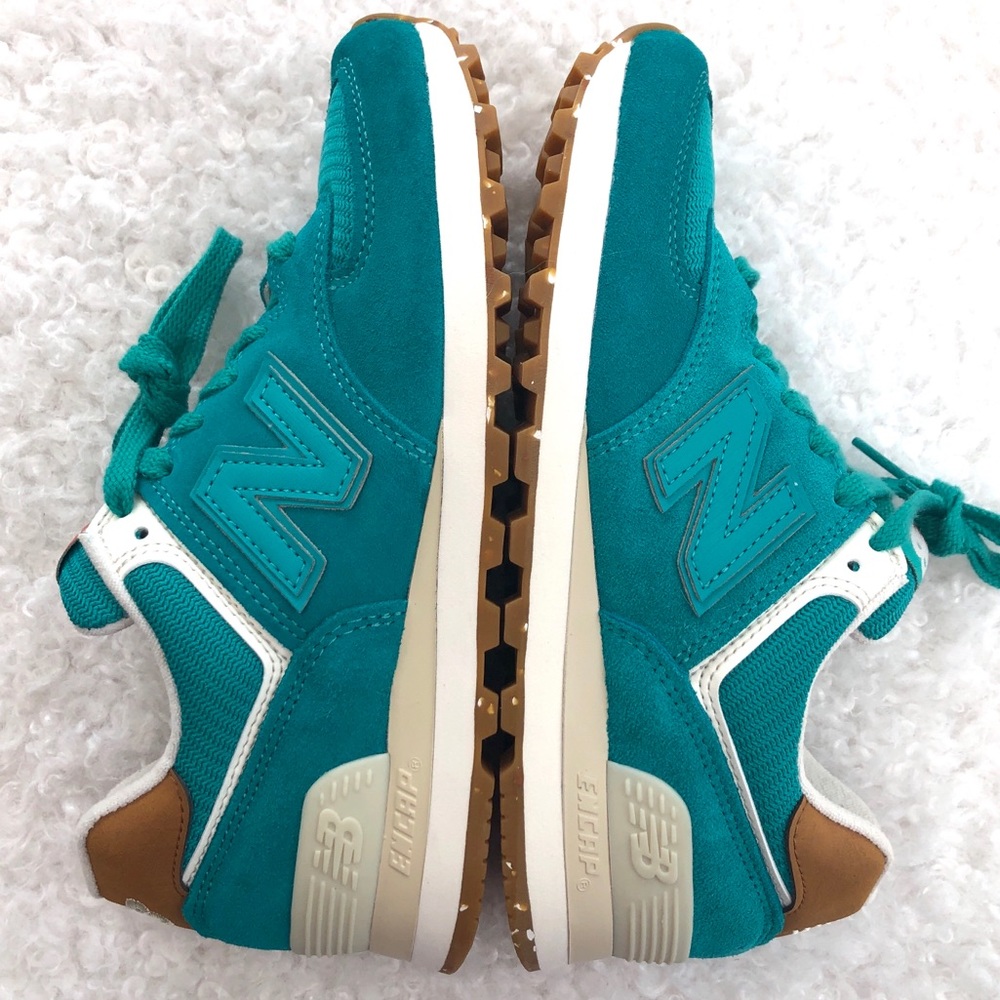 LAST New Balance Women’s 574 Classic “Global Surf” - Picture 5 of 6